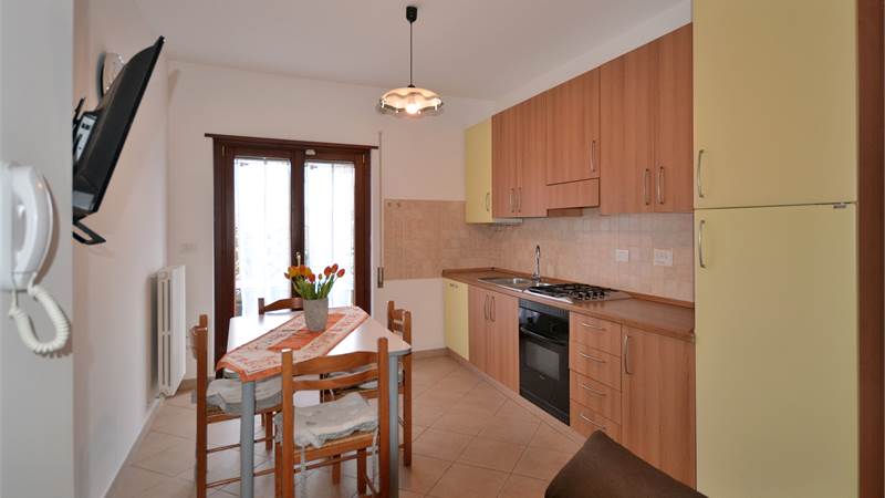 Grazioso e Luminoso Appartamento Arredato